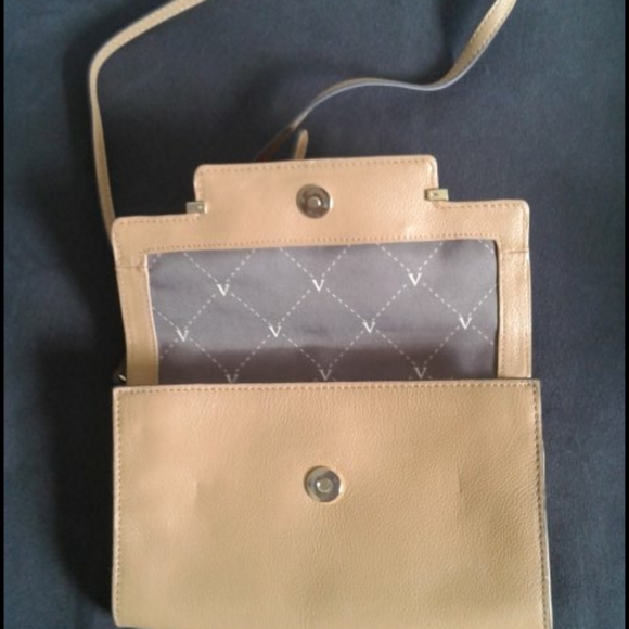 Vince Camuto Bags Vince Camuto Tan Leather Crossbody Bag Poshmark